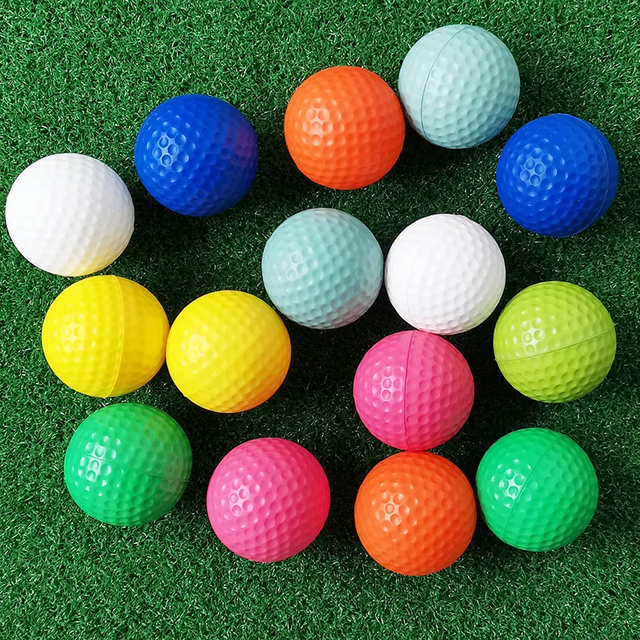 Pelotas de práctica de golf de espuma a precio de fábrica, sensación realista y uso de vuelo limitado en interiores o exteriores